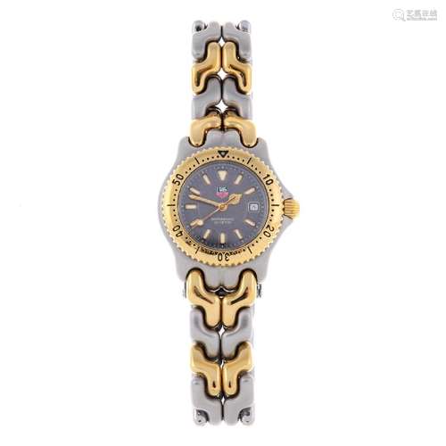 TAG HEUER - a lady's S/el bracelet watch. Stainless