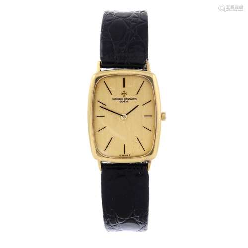 VACHERON CONSTANTIN - a gentleman's wrist watch. Yellow