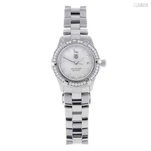 TAG HEUER - a lady's Aquaracer bracelet watch.