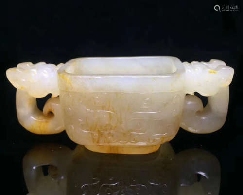 A OLD HETIAN WHITE JADE CARVED CUP