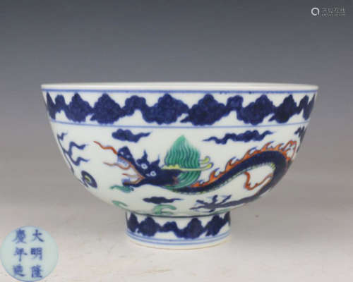 A BLUE AND WHITE BOWL WITH LONGQING MARK
