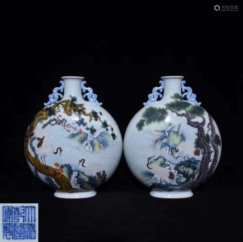 A PAIR FAMILLE-ROSE FLAT VASES WITH QIANLONG MARK