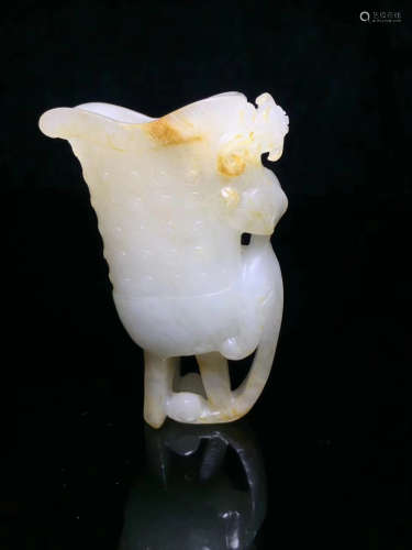 A HETIAN WHITE JADE CUP