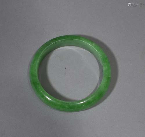 Chinese Jadeite Bangle