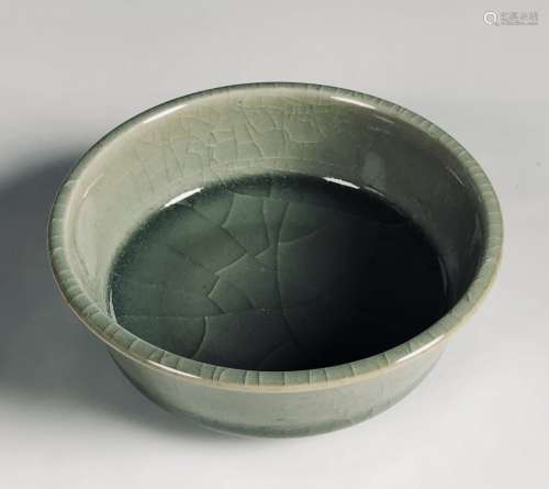 A Chinese LongQuan Porcelain Bowl