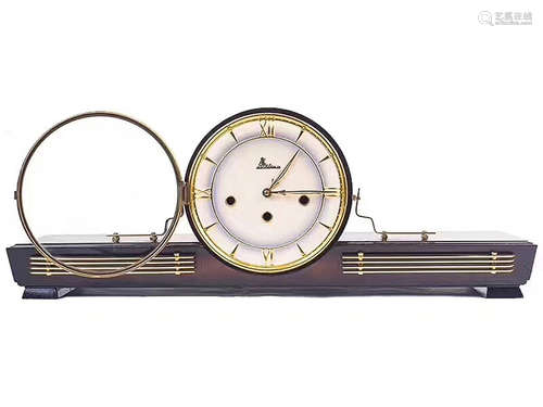 A WESTMINSTER BRACKET CLOCK