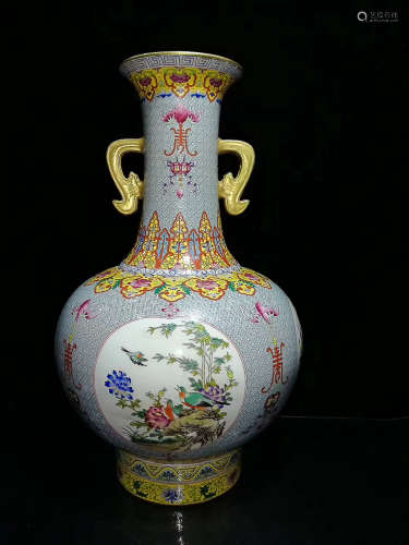 A YONGZHENG NIANZHI MARK KUAN FLOWER AND BIRD GILT VASE