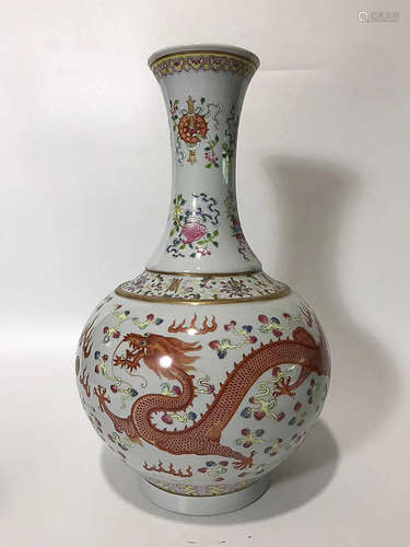 A DAQING GUANGXU NIANZHIKUAN PASTEL DRAGON DESIGN VASE