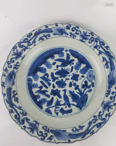 A BLUE AND WHITE DISH