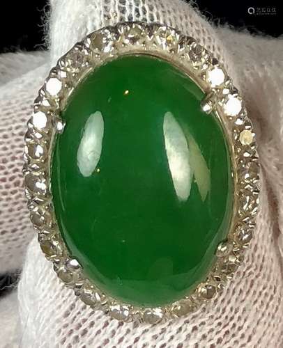 14k Nutural Jadeite Ring With Diamonds