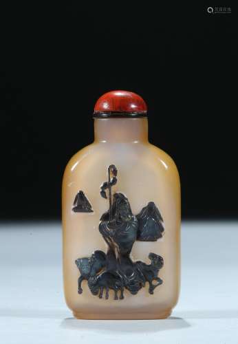 A agate carved 'shepherd' snuff bottle
