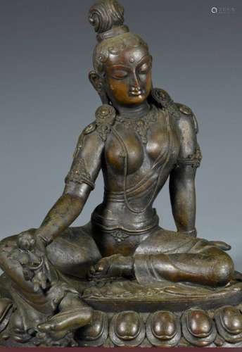 BUDDHA FIGURE