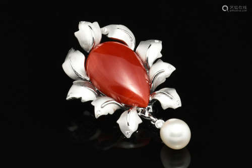 AKA RED CORAL AND PEARL PENDANT/BROOCH