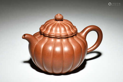 YIXING ZISHA LOBED TEAPOT