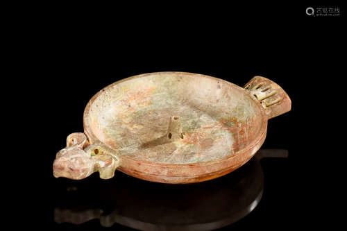 ARCHAIC JADE CARVED 'BIRD' OIL LAMP