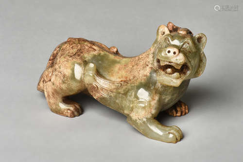 ARCHAIC JADE CARVED 'MYTHICAL BEAST' FIGURE