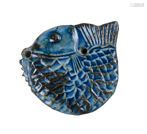 378. BLUE GLAZED KOREAN FISH DROPPER