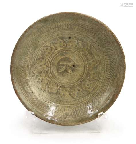 374. KOREAN CELADON PLATE; GORYEO DYNASTY (918- 1392)