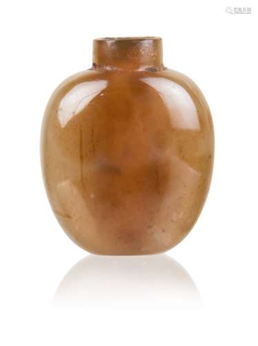 30. AGATE CARVED SNUFF BOTTLE, QING DYNASTY