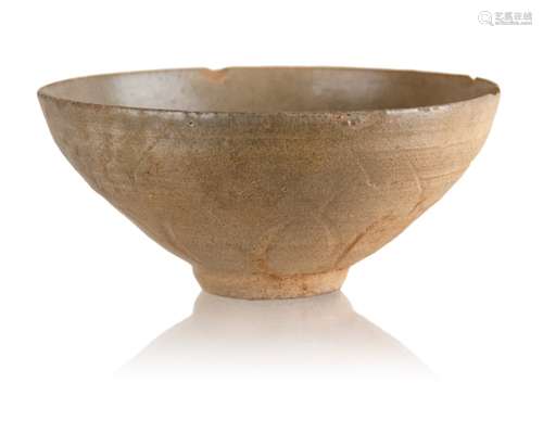 376. KOREAN CELADON LOTUS BOWL