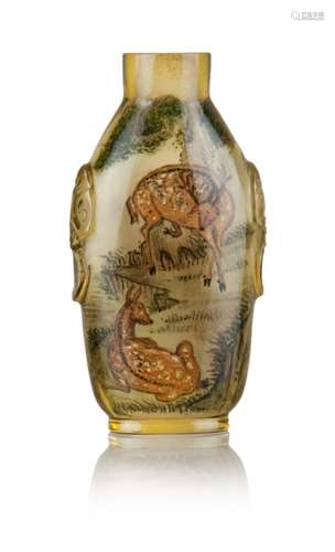 15. REVERSE PAINTED GLASS DEER SNUFF BOTTLE