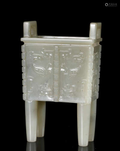 A HETIAN JADE QUADRUPED TRIPOD