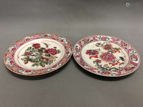 TWO FAMILLE ROSE PLATES, QING DYNASTY