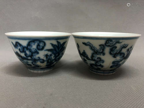 A PAIR OF DAMING XUANDE NIANZHI MARK BLUE&WHITE CUPS, MING DYNASTY