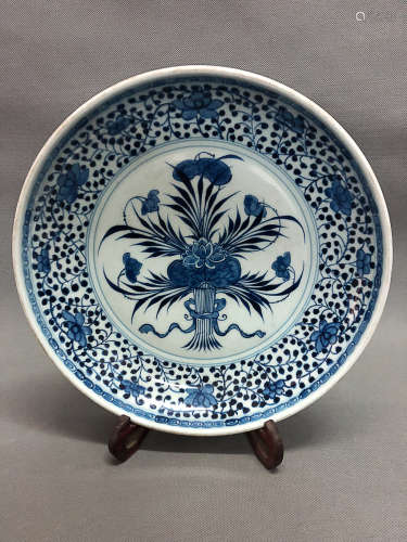 A BLUE&WHITE PLATE, QING DYNASTY