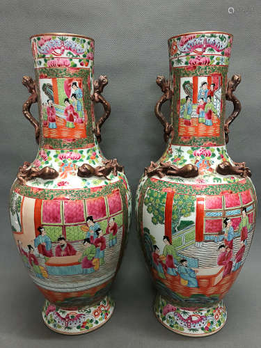 A PAIR OF KWON-GLAZED VASES, QING DYNASTY