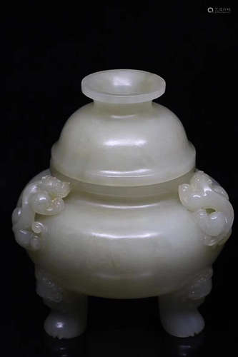 AN OLD TIBETAN HETIAN JADE SEED MATERIAL TRIPLE FEET CENSER