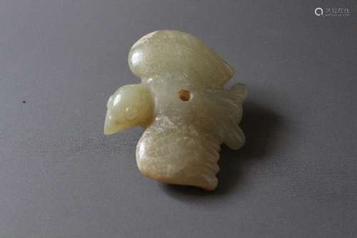 A white Jade Carving of a Bird from Qing Dynasty