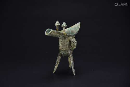 Shang - A Bronze Pouring Vessel