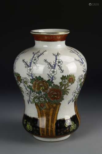 Chinese Vintage Famille Rose Vase