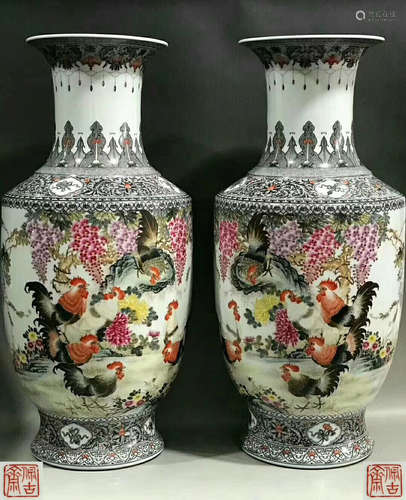 PAIR OF CHENYITING SIGN PATTERN VASES