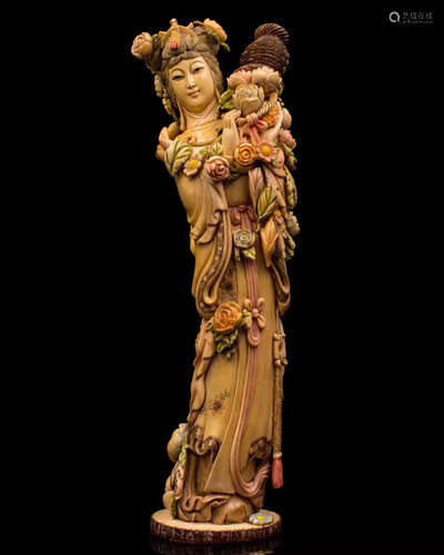 MENGMA XY CARVED FIGURE OF LADY