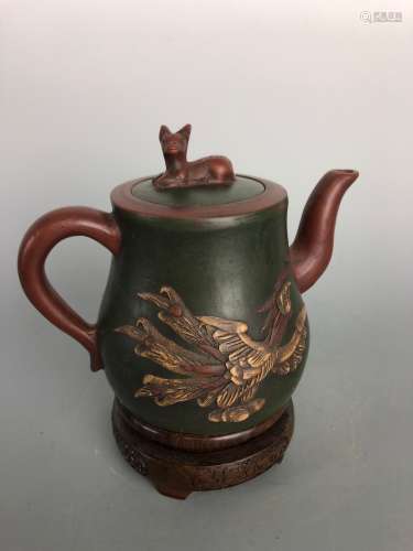 Gu Jingzhou(1915-1996)Seal Master-Zisha tea pot