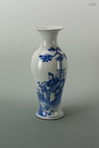 Qing Dynasty Blue and White Bottle