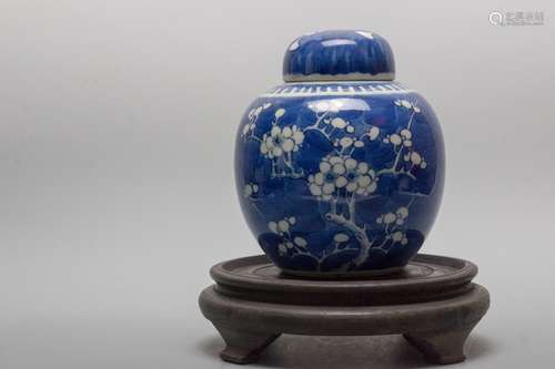 19th Century Period Ice Mei Pot