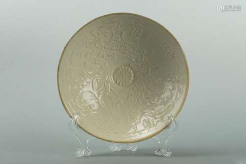 SONG DYNASTY 'DING' floral Bowl