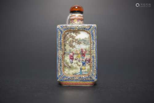 A Imperial Snuff Bottle