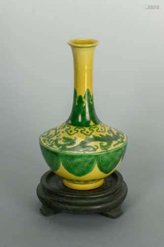 QING YONGZHEN MARK Yellow Ground Green 'Floral' Vase