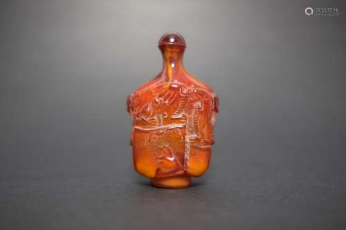 A Butterscotch Amber Snuff Bottle