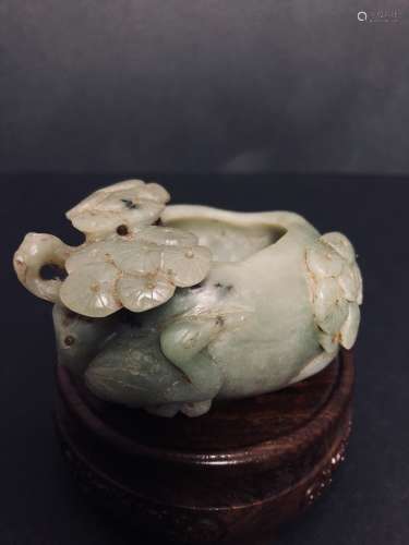 Jade Water Pot
