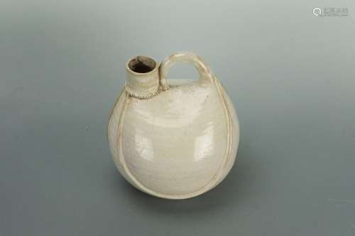 Liao Dynasty Bagging Pot