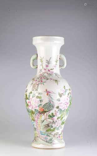 Chinese Famille Rose Porcelain Vase