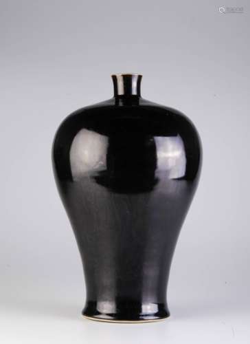 Chinese Black Glazed Mei Ping Porcelain Vase