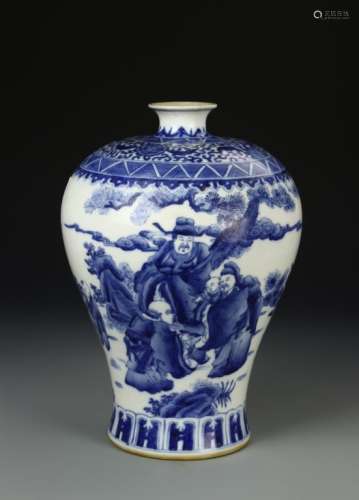 A BLUE AND WHITE MEIPING VASE