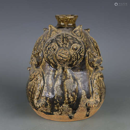 A BROWN GLAZED POT, the Western Jin Dynasty （265-316）