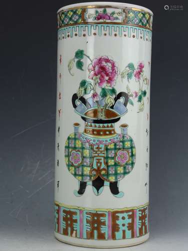 A famille rose floral porcelain hat stand